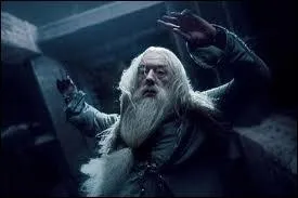 A qui Dumbledore avait-il demand de le tuer ?