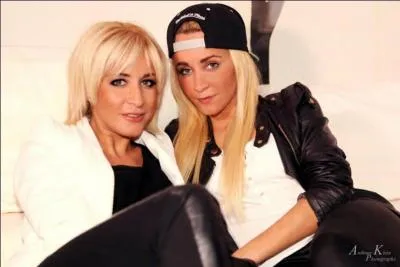 Quel surprise ont prpare Aurlie & Astrid pour Monira ?