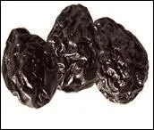 Quel fruit devient un pruneau aprs avoir sch ?