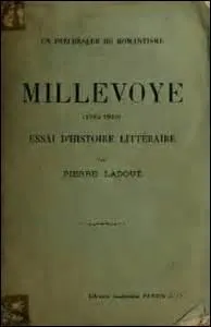 N en 1881  Bassou (Yonne) inspecteur gnral des Beaux-Arts, conservateur des muses nationaux, crivain et pote et un des fondateurs de l'Association des crivains combattants. Conservateur du muse de Versailles de 1938  1941, j'assure la protection du domaine  l'arrive des troupes allemandes, on me doit des uvres comme  Millevoye  en 1912, je dcde en 1973 :
