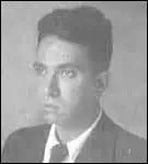 N en 1897  Sallles-d'Aude, sculpteur moderne, on me doit des uvres rputes comme  Dchire  en 1940 ou le monument aux morts d'Ouveillan (Aude) en 1927. Devanant mon appel en me vieillissant de 2 ans en mars 1915, bless plusieurs fois  la bataille de Verdun et gaz trs srieusement en 1918. Membre de la rsistance ds l't 1940, je dcde  Paris en 1954 :