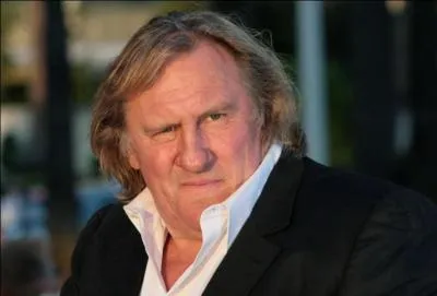 Elle fut remarque par Grard Depardieu. O ?
