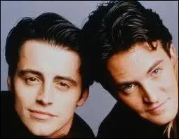 Qui tait la petite amie de Joey que Chandler a embrass ?