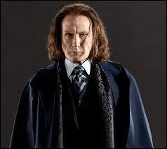 Par qui Scrimgeour est-il tu ?