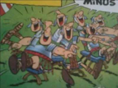 Caius Bonus, un chef romain, veut envoyer un espion dans le village gaulois pour savoir quel est le secret de leur force. Personne n'est volontaire, alors  quel jeu jouent-ils ?