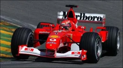 Combien de victoires conscutives, Shumacher a-t-il remportes en 2004 sur formule1 ?