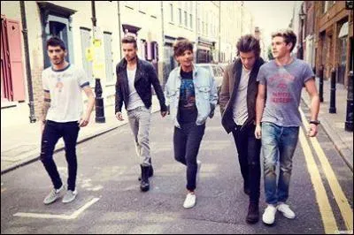 Dans quel groupe se trouve sa copine ?