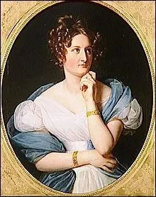  Quel bonheur d'tre belle, alors qu'on est aime ! / Autrefois de mes yeux je n'tais pas charme ; / Maintenant ma beaut me parat admirable. / Je m'aime de lui plaire, et je me crois aimable...  . Qui est l'auteur de ce dbut de pome ddi  Madame Rcamier ?