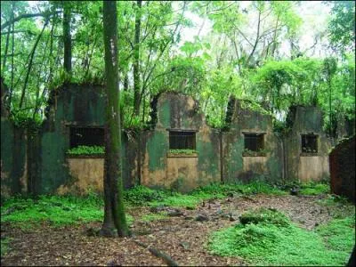 Qui s'vade de l'le du Diable ?