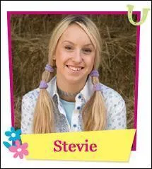 Comment s'appelle l'actrice qui fait Steph ?