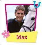 Comment s'appelle en vrai Max Regnery ?