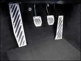 Pour acclrer, on appuie sur ...