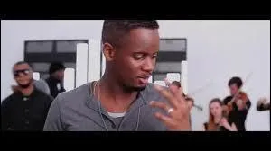 Qui est  poissons  comme signe astrologique ?