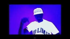 Yb fait partie de quel groupe ?