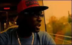 Quel groupe est constitu de 5 personnes et a sign en 2008 avec la Wa ?