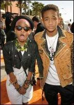 Ses deux frres se prnomment :