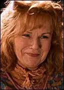 Comment s'appelle la mre de la famille ?