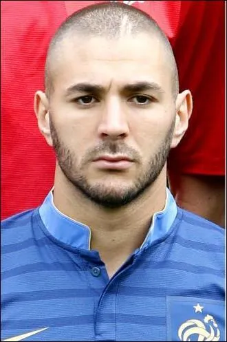 Pour finir, qui est-il ?