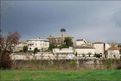Si vous allez  Castillon-la-Bataille, o s'est droul le 17 juillet 1453 une bataille qui marqua la fin de la guerre de Cent Ans, dans quel dpartement irez-vous ?