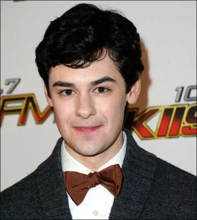 Quel tait le surnom de Lucas donn par Alison ?