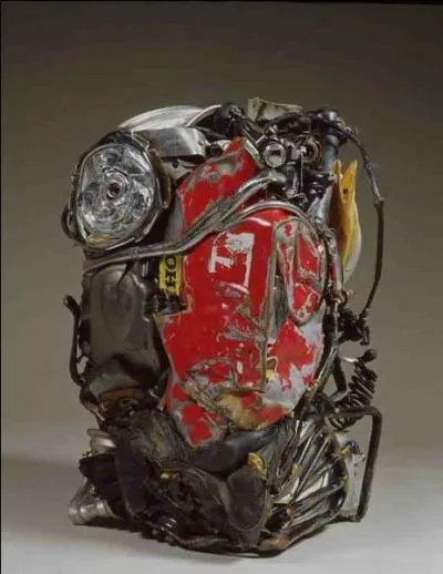 On lui doit des compressions mtalliques diverses et une rcompense cinmatographique qui porte son nom, le nom d'un clbre empereur, de plus. Qui est-ce ?