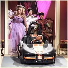 Dans l'pisode  Halloween ,  qui ressemblait la mchante nounou qui volait les bonbons des enfants ?