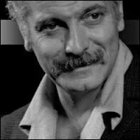 Ils taient tous derrire et lui devant. A qui fait-il allusion ?