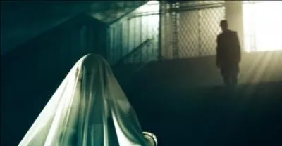 Comment traduire  Holy Grail , le titre d'un duo rcent entre le chanteur Justin Timberlake et le rappeur Jay-Z ?