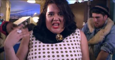 Macklemore, le rappeur de Seattle, s'est fait connatre internationalement grce au single Thrift shop, en collaboration avec Ryan Lewis, Wanz (et un sosie de Cerise de Groupama dans le clip). Comment traduit-on  thrift shop  ?