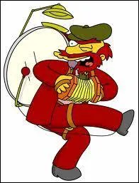 Il est originaire...