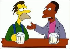 Comment se nomment les deux amis d'Homer ?