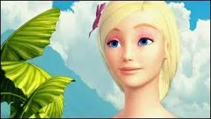 Comment les gens appelaient-ils cette fille avant d'apprendre son vrai nom ?