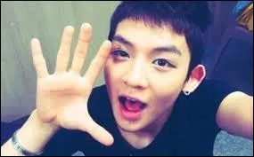 Quel est son nom de scne ?