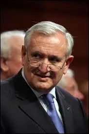 Quel mtier exerce Jean-Pierre Raffarin ?
