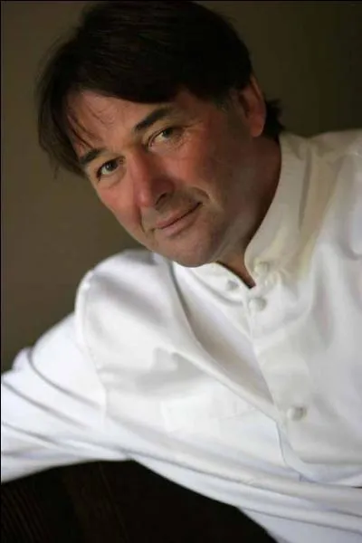 Qui est Jean-Pierre Vigato ?