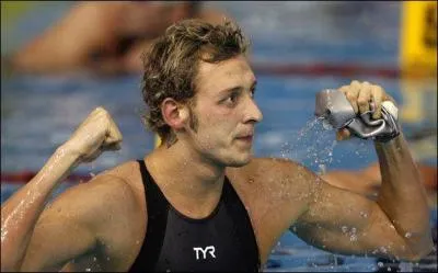 Quels sont les noms et prnoms de ce nageur ?