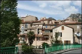 Je visite la commune languedocienne de Pgairolles-de-l'Escalette. Je suis donc dans le dpartement n ...