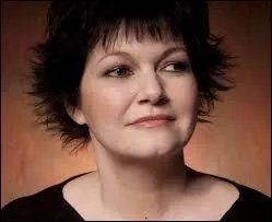 Pour Maurane, ce chanteur franais est un  faux-cul . Il s'agit de...