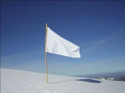 Le drapeau blanc signifie la reddition de l'adversaire. Depuis quand est-Il reconnu par la convention de La Haye ?
