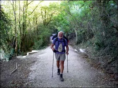 Que signifie ce dicton :  Rouge au soir et blanc au matin, c'est la journe du plerin  ?