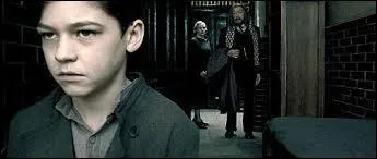 Dumbledore ignorait que Tom Elvis Jedusor deviendrait le plus grand mage noir de tous les temps.