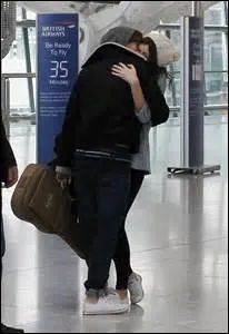 Est-ce que Eleanor est-elle vraiment avec Louis ou est-il en couple avec Harry Styles ?