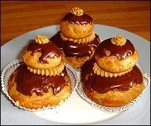 Quels sont ces gteaux  base de pte  choux et crme ptissire ?