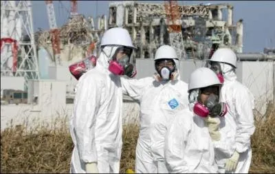 Comment s'appelle le vtement utilis par un employ de centrale nuclaire ?