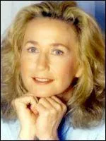 Qui est cette comdienne qui dmarra enfant dans  Jeux interdits  et joua la mre de Sophie Marceau en mme temps que l'pouse de Claude Brasseur dans  La boum , tout en menant en parallle une magnifique carrire dans le thtre ?