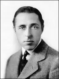 D. W. Griffith et...