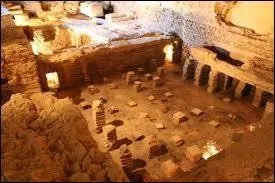 Ces thermes Gallo-romains ont t dcouverts en 1987 dans la commune de ...