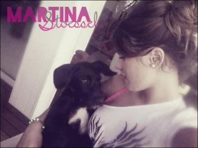 Est-ce que Violetta a des animaux ?