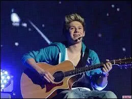 Quel est le porte bonheur de Niall ?