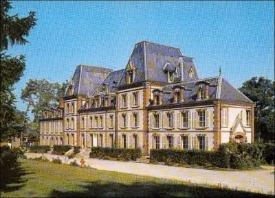 A qui appartenait le Chteau des Nouettes ?